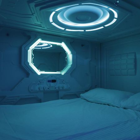 Capsula Hotel Erevan Exterior foto